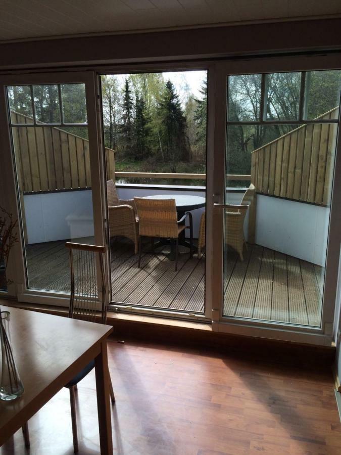 Moderne Maisonette-Wohnung Am Karpfenteich; Modern Apartment With View Of The Carp Pond Barmstedt Luaran gambar